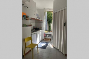Charming studio with Patio in the heart of Marseille